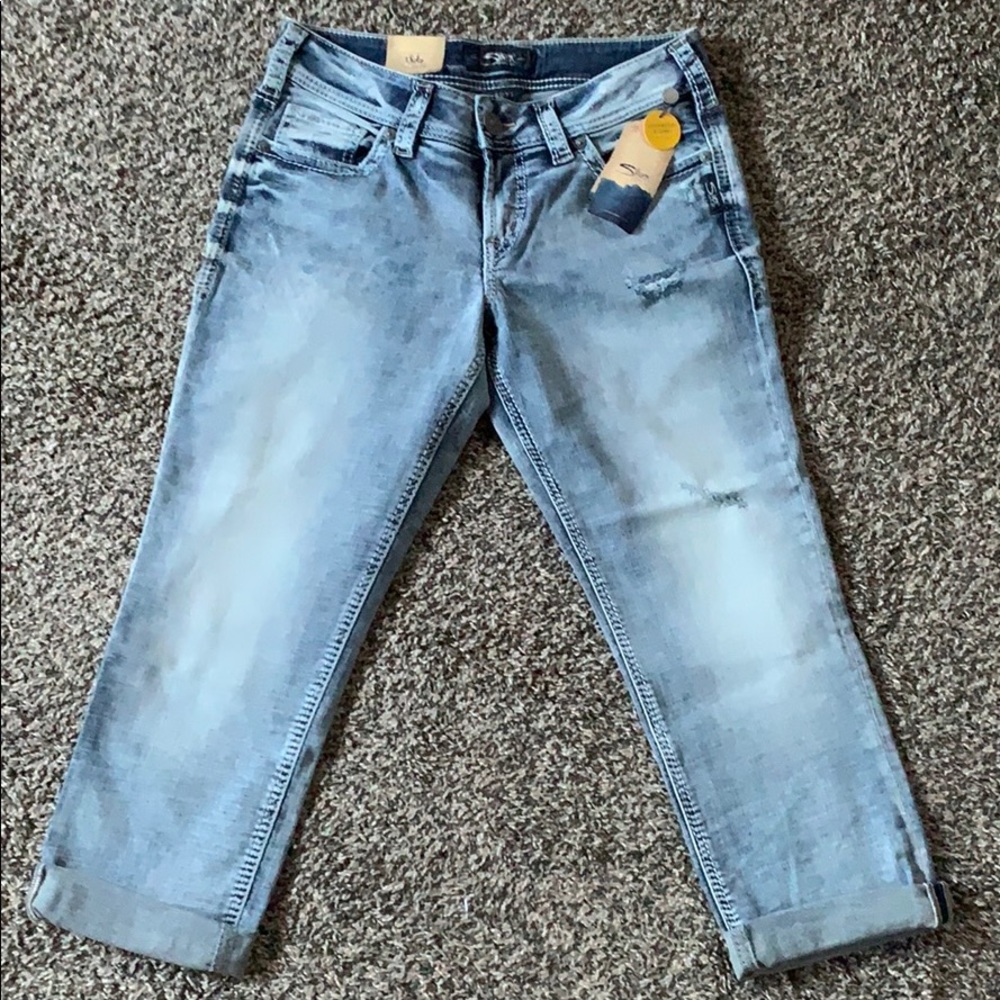 Silver Jean Co “Suki” Capris